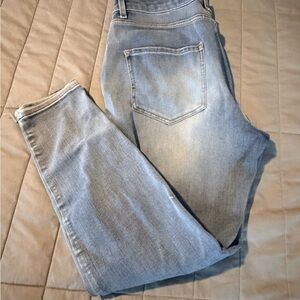 Time and Tru Medium Wash Denim Jeans